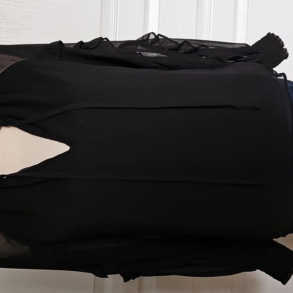Express Black Ruffled Blouse - Picture 5 of 7